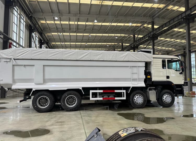 remanufactured sinotruk howo dump truck tx 8×4