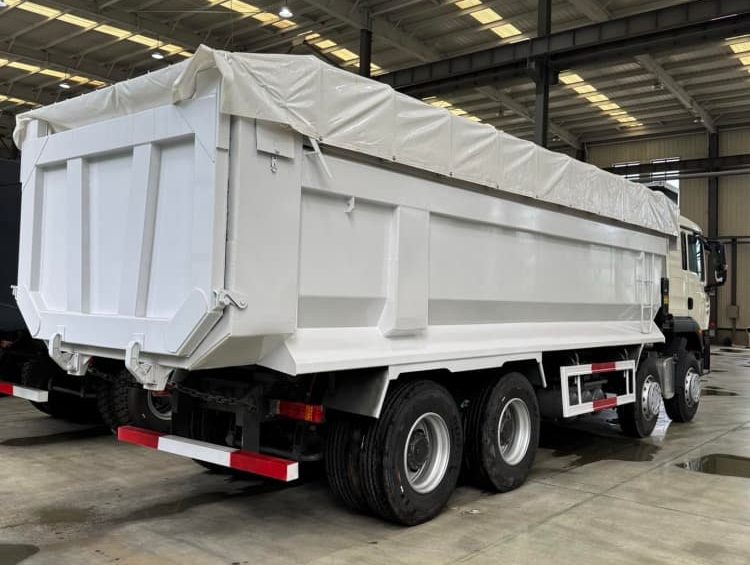 remanufactured sinotruk howo dump truck tx 8×4