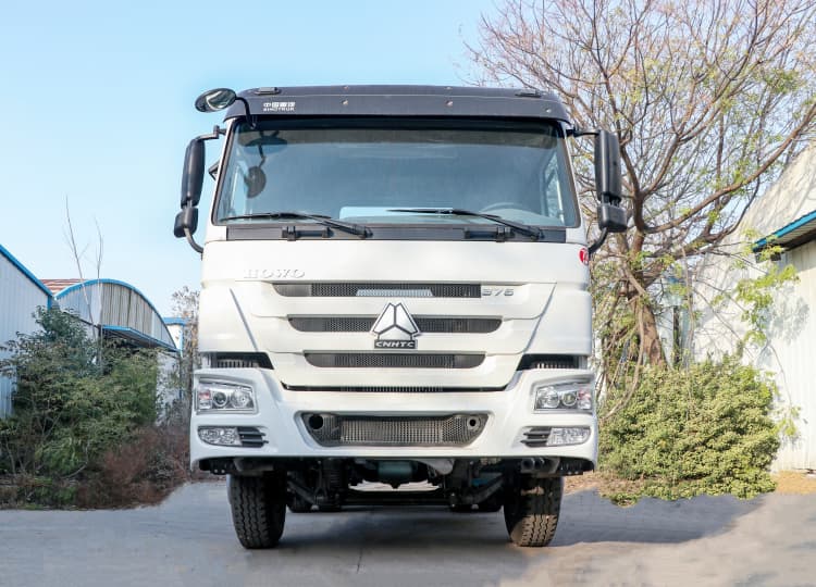 Remanufactured Howo 375 6x4 Tractor Truck 2 remanufactured howo truck tractor 375