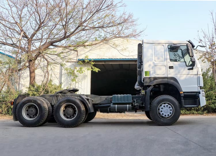 Remanufactured Howo 375 6x4 Tractor Truck 5 remanufactured howo truck tractor 375