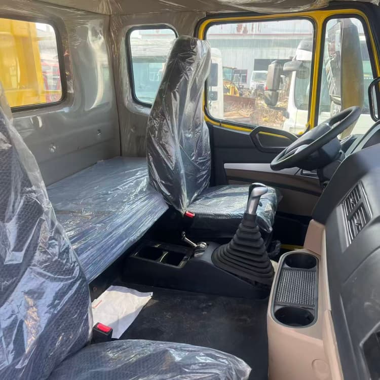 Remanufactured Sinotruk Howo NX 6×4 Dump Truck 9 Remanufactured Howo NX Dump Truck | Remanufactured Ttruck in Zambia