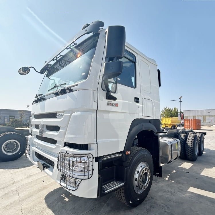 Remanufactured SINOTRUK Howo Chassis Truck 6×4 2 Remanufactured SINOTRUK Howo Chassis Truck 6×4 - Image 2