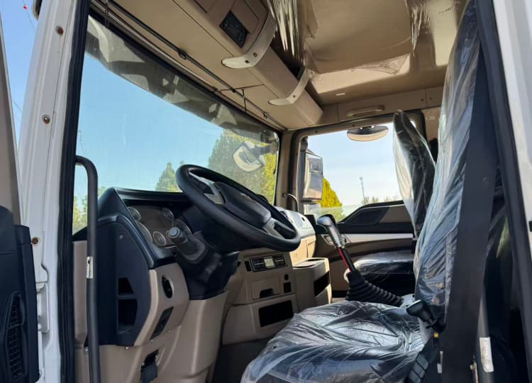 Remanufactured Howo TX 440 Dump Truck U Shape Cargo Box 9 remanufactured sinotruk tipper truck howo tx 440
