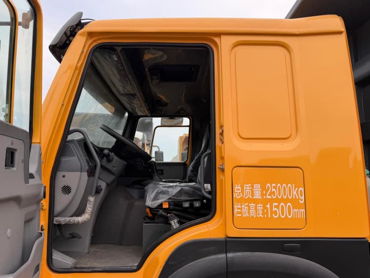 Reman Howo 380 6x4 Dump Truck 4 Certified Reman Sinotruk Howo 380 6x4 Dump Truck in Djibouti