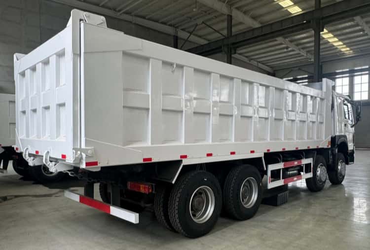 Capital Flexibility: Balance Fleet Expansion With Heavy Reman Trucks 2 Capital Flexibility: Balance Fleet Expansion With Heavy Reman Trucks