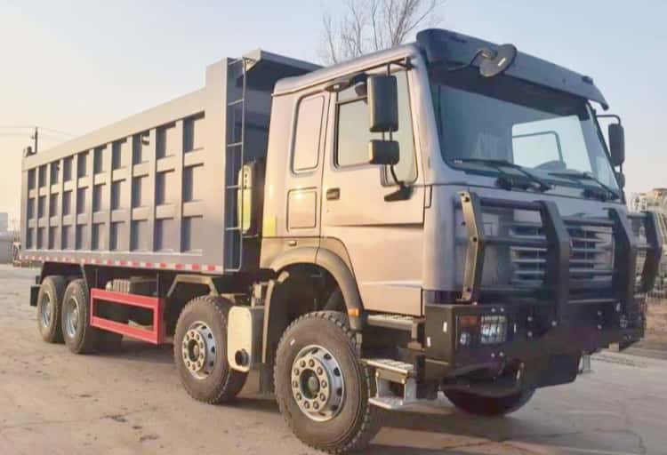 How Genuine Reman Trucks Help Fleets Cut Unplanned Downtime?
