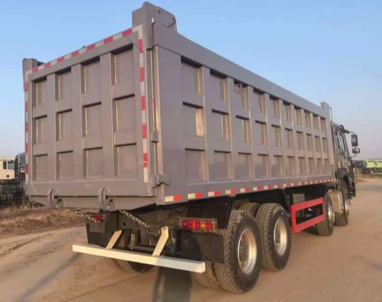 How Genuine Reman Trucks Help Fleets Cut Unplanned Downtime? 2 How Genuine Reman Trucks Help Fleets Cut Unplanned Downtime?