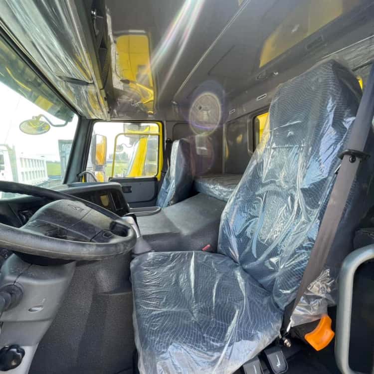 Industrial Reman Howo 10 Wheeler Tipper Truck 371 4 Industrial Reman Howo 10 Wheeler Tipper Truck in Senegal